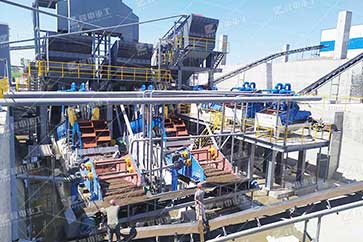 新疆河卵石尾礦篩分生產現場